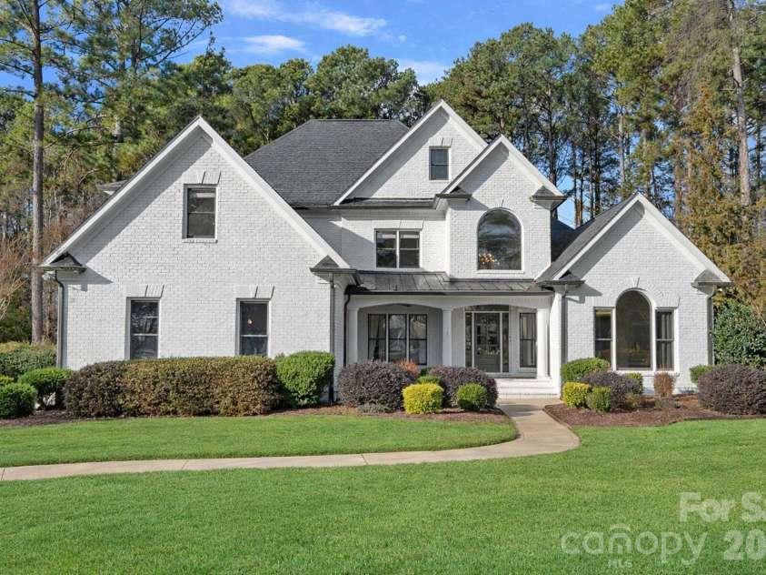 107 Waterhouse Court, Mooresville, NC 28117.  MLS# CAR4332138, YatesRealty ID 16125. 
