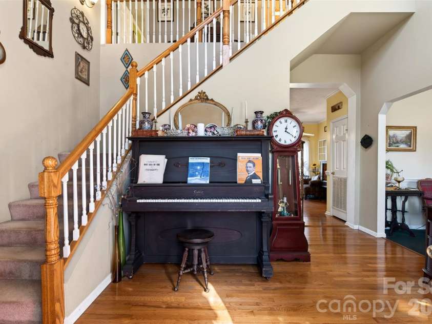 1146 Landrum Road, Columbus, NC 28722.  MLS# CAR4336640, YatesRealty ID 16125. 