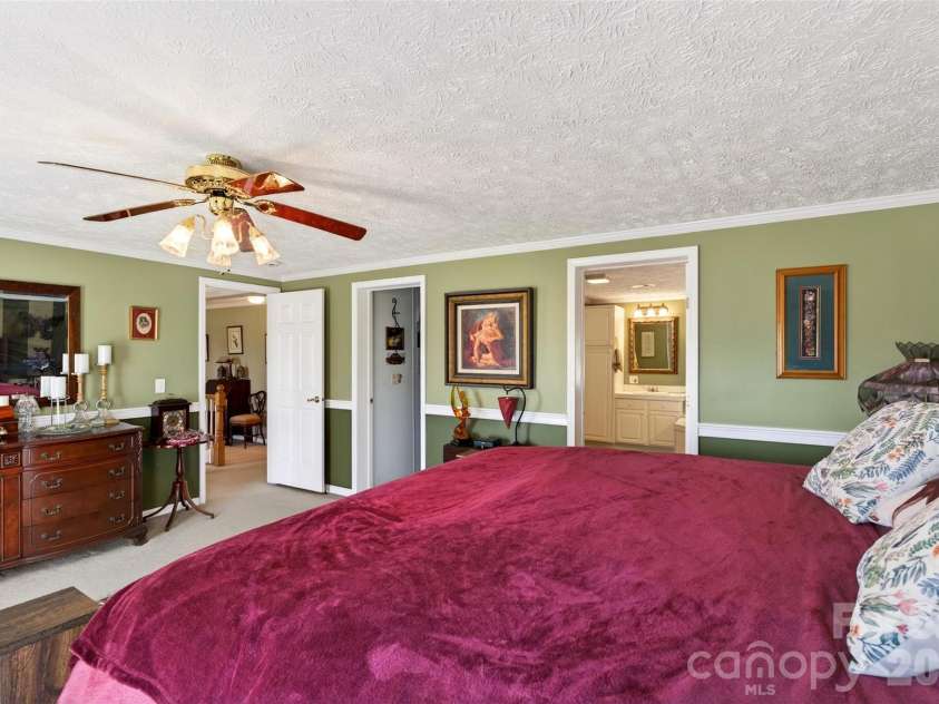 1146 Landrum Road, Columbus, NC 28722.  MLS# CAR4336640, YatesRealty ID 16125. 