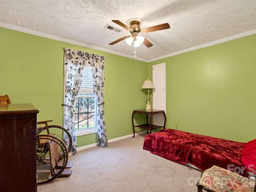1146 Landrum Road, Columbus, NC 28722.  MLS# CAR4336640, YatesRealty ID 16125. 