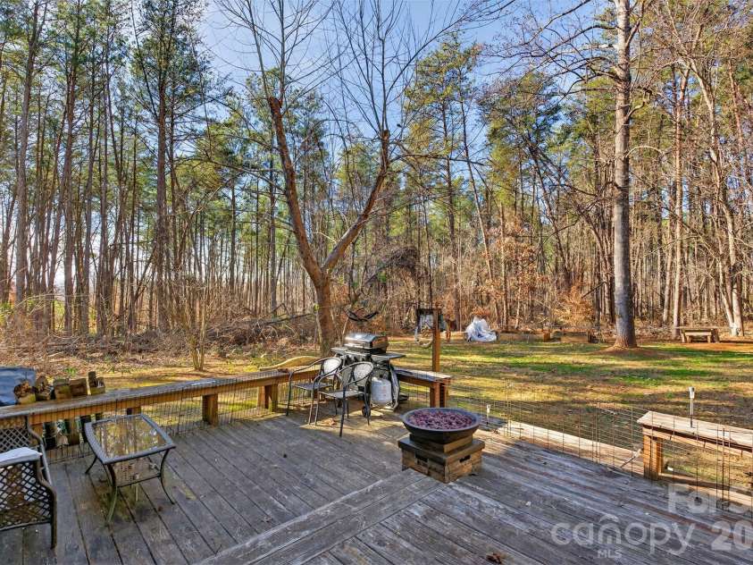 1146 Landrum Road, Columbus, NC 28722.  MLS# CAR4336640, YatesRealty ID 16125. 