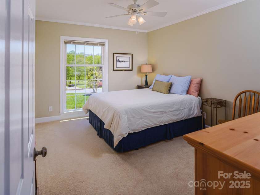 717 Pennell Street, Lenoir, NC 28645.  MLS# CAR4248949, YatesRealty ID 16126. 