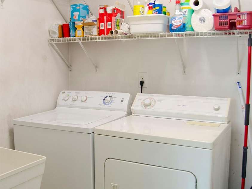 452 Mocksville Highway, Statesville, NC 28625.  MLS# CAR4170218, YatesRealty ID 1613. Laundry Room