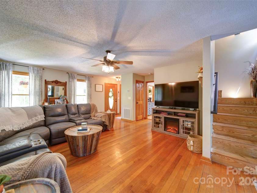 122 Roxboro Court, Mount Gilead, NC 27306.  MLS# CAR4250352, YatesRealty ID 16130. 