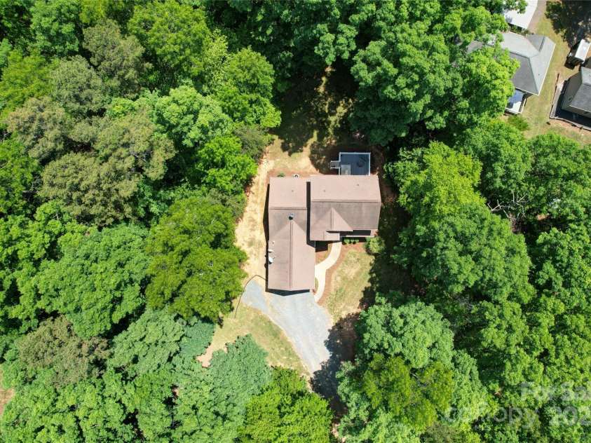 122 Roxboro Court, Mount Gilead, NC 27306.  MLS# CAR4250352, YatesRealty ID 16130. 