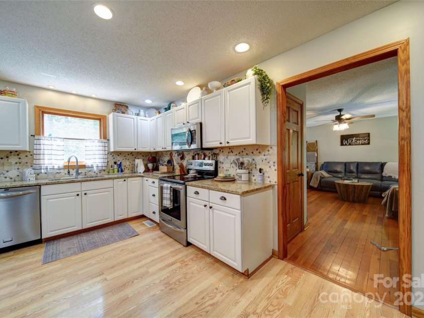 122 Roxboro Court, Mount Gilead, NC 27306.  MLS# CAR4250352, YatesRealty ID 16130. 