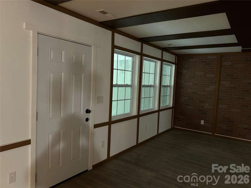 4054 belle meade Circle, Belmont, NC 28012.  MLS# CAR4297161, YatesRealty ID 16131. 