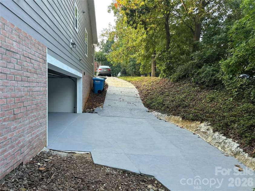 4054 belle meade Circle, Belmont, NC 28012.  MLS# CAR4297161, YatesRealty ID 16131. 