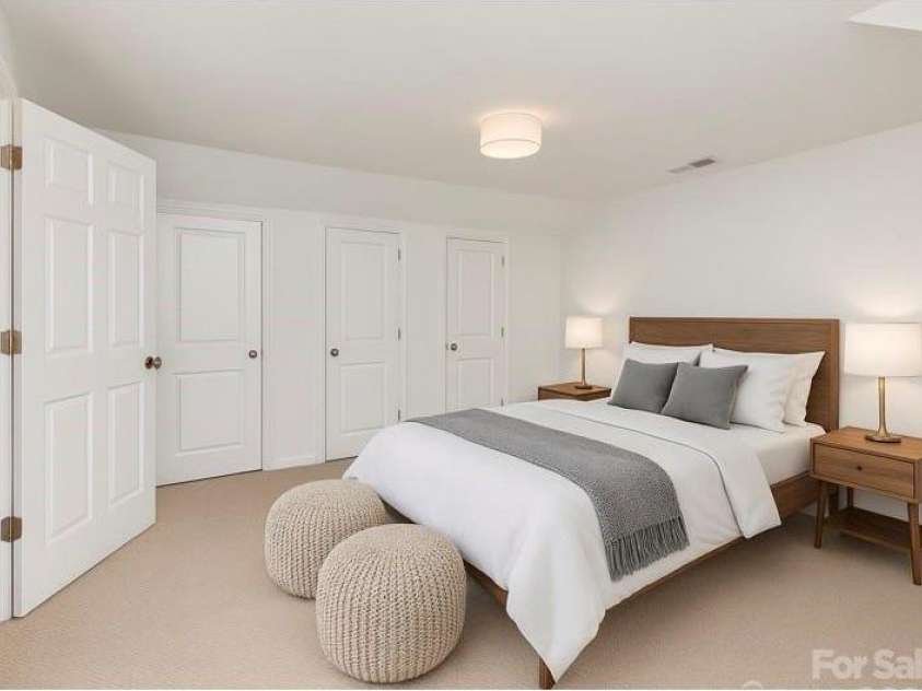 4467 Woodlark Lane, Charlotte, NC 28211.  MLS# CAR4248713, YatesRealty ID 16131. Bedroom – Virtually Staged