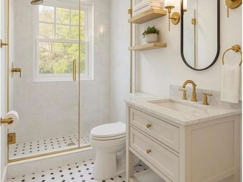 4467 Woodlark Lane, Charlotte, NC 28211.  MLS# CAR4248713, YatesRealty ID 16131. Upstairs Bathroom – Virtually Updated