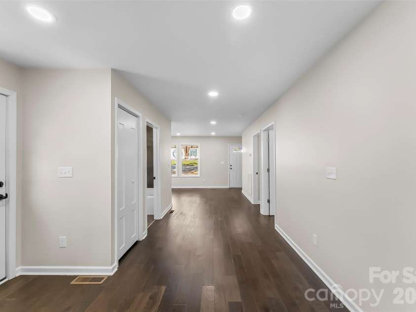 161 Lukin Street, Marion, NC 28752.  MLS# CAR4366231, YatesRealty ID 16132. 
