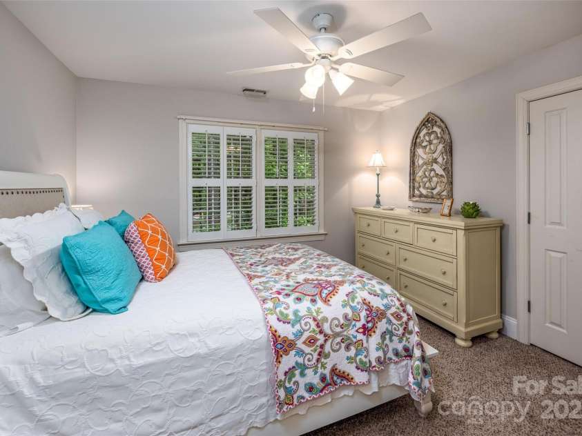 19729 Callaway Hills Lane, Davidson, NC 28036.  MLS# CAR4247950, YatesRealty ID 16133. 