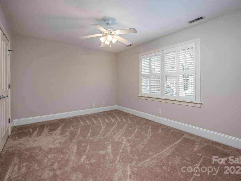19729 Callaway Hills Lane, Davidson, NC 28036.  MLS# CAR4247950, YatesRealty ID 16133. 