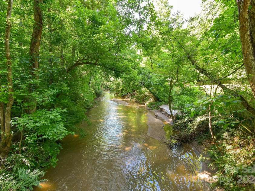 19729 Callaway Hills Lane, Davidson, NC 28036.  MLS# CAR4247950, YatesRealty ID 16133. 