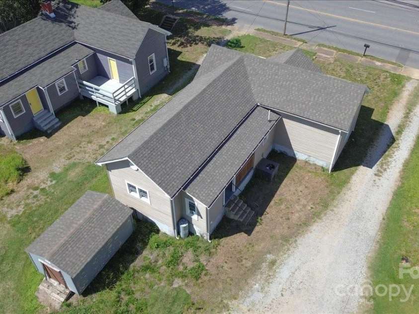 921 1st Street, Lowell, NC 28098.  MLS# CAR4263355, YatesRealty ID 16136. 