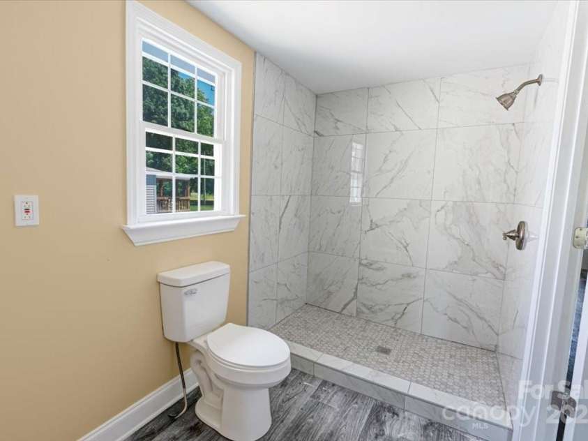 921 1st Street, Lowell, NC 28098.  MLS# CAR4263355, YatesRealty ID 16136. 