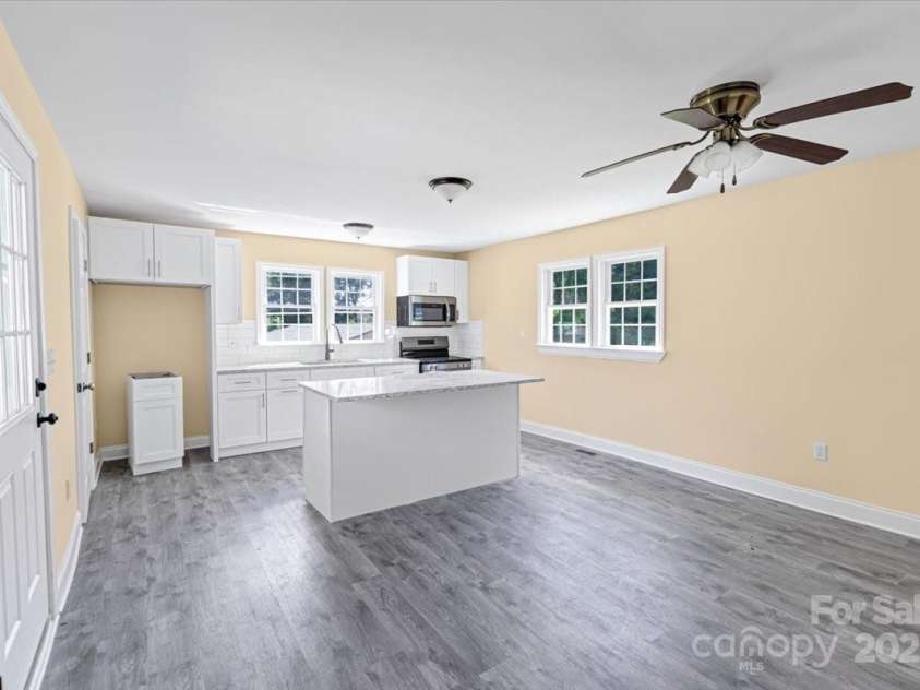 921 1st Street, Lowell, NC 28098.  MLS# CAR4263355, YatesRealty ID 16136. 