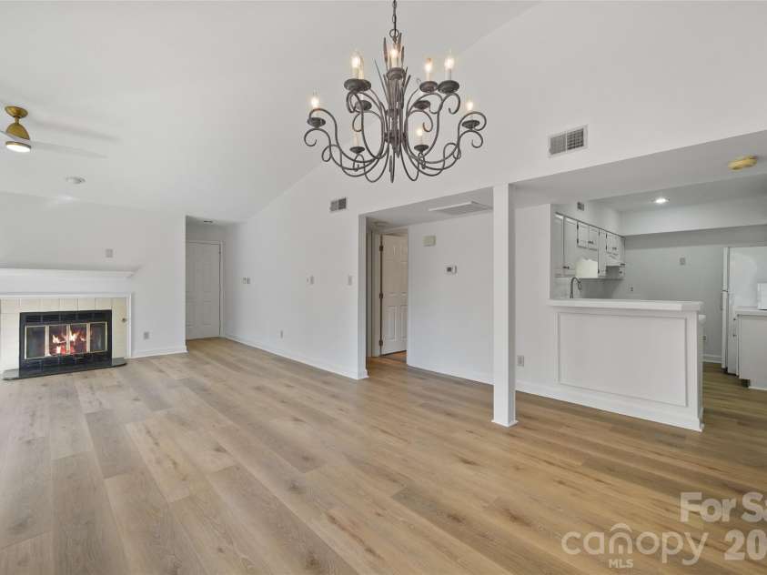 7429 Ashfield Court, Charlotte, NC 28226.  MLS# CAR4317802, YatesRealty ID 16137. 