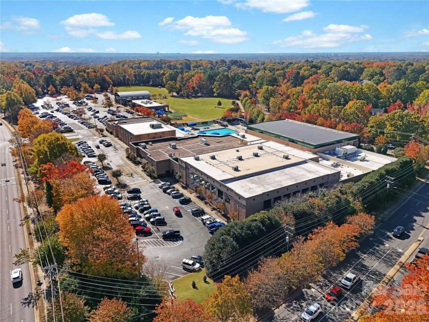 7429 Ashfield Court, Charlotte, NC 28226.  MLS# CAR4317802, YatesRealty ID 16137. Harris YMCA