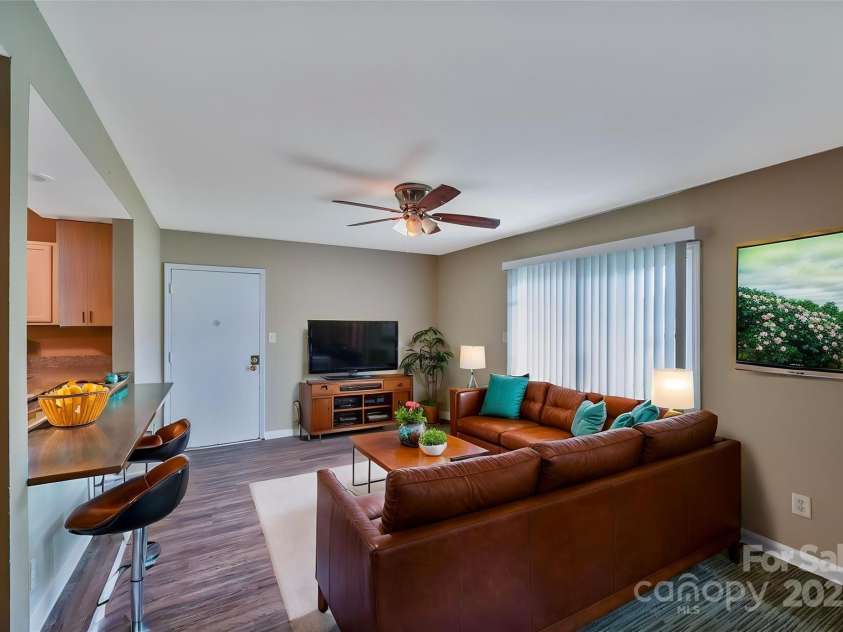 809 High Meadow Lane, Charlotte, NC 28217.  MLS# CAR4265246, YatesRealty ID 16138. Virtually Staged - Living