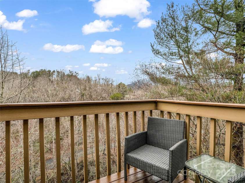 155 Quail Cove Boulevard, Lake Lure, NC 28746.  MLS# CAR4210680, YatesRealty ID 1614. 