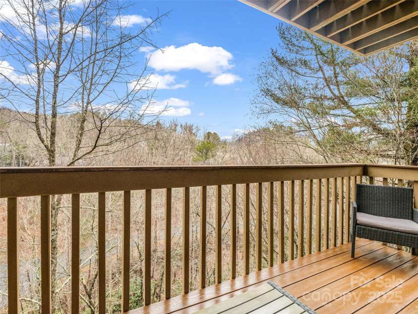 155 Quail Cove Boulevard, Lake Lure, NC 28746.  MLS# CAR4210680, YatesRealty ID 1614. 