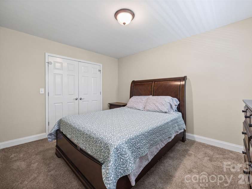 213 Quality Drive, Mount Holly, NC 28120.  MLS# CAR4365058, YatesRealty ID 16140. 