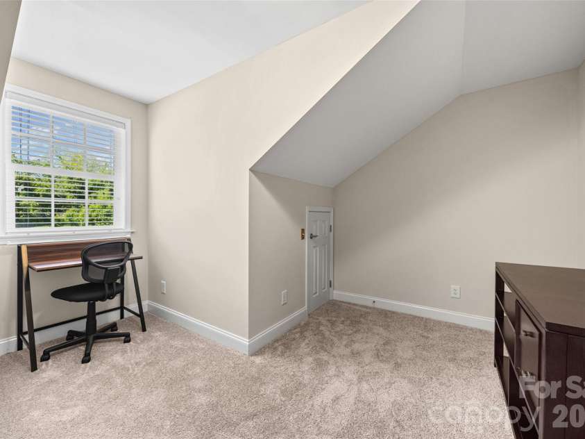 213 Quality Drive, Mount Holly, NC 28120.  MLS# CAR4365058, YatesRealty ID 16140. 