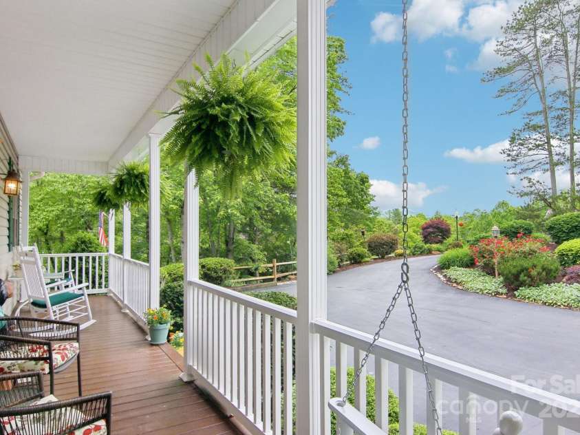310 Jonathan Creek Drive, Etowah, NC 28729.  MLS# CAR4258575, YatesRealty ID 16140. 