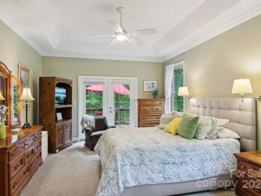 310 Jonathan Creek Drive, Etowah, NC 28729.  MLS# CAR4258575, YatesRealty ID 16140. 