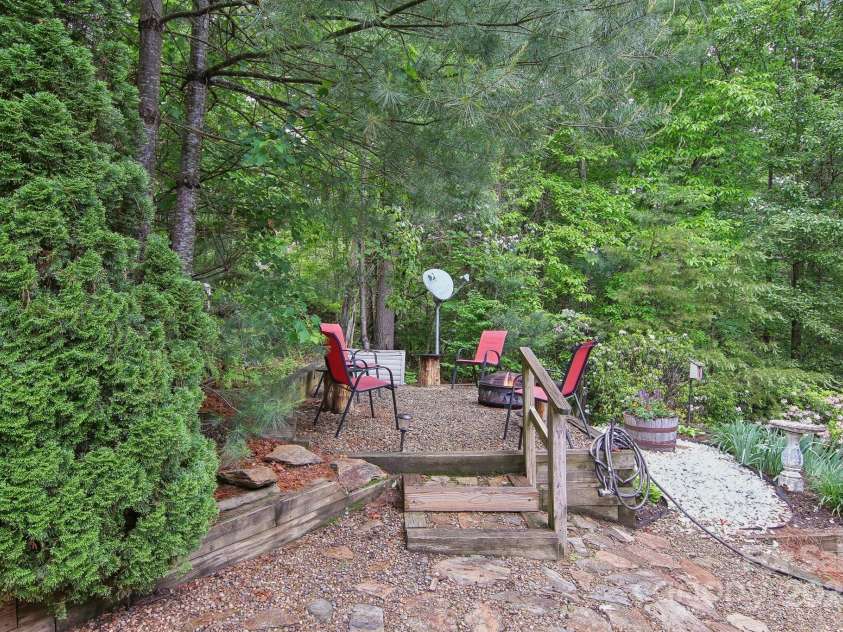 310 Jonathan Creek Drive, Etowah, NC 28729.  MLS# CAR4258575, YatesRealty ID 16140. 
