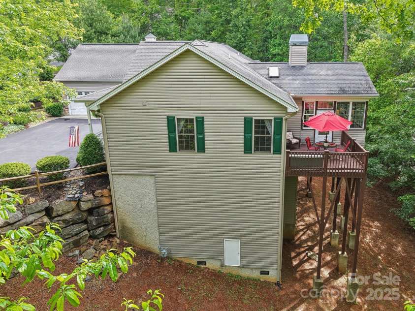 310 Jonathan Creek Drive, Etowah, NC 28729.  MLS# CAR4258575, YatesRealty ID 16140. 