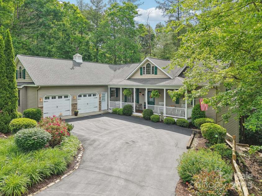 310 Jonathan Creek Drive, Etowah, NC 28729.  MLS# CAR4258575, YatesRealty ID 16140. 