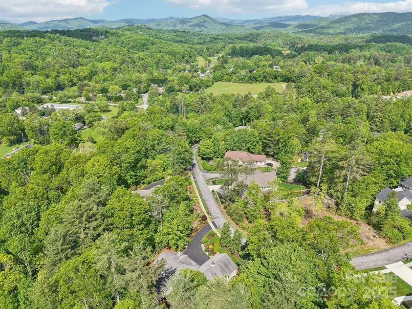 310 Jonathan Creek Drive, Etowah, NC 28729.  MLS# CAR4258575, YatesRealty ID 16140. 