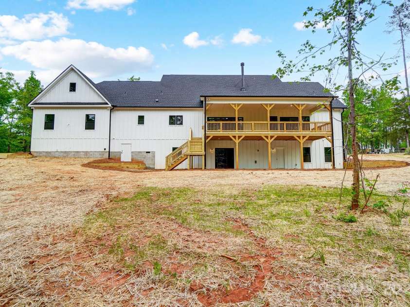 762 Highway 274 Road, Clover, SC 29710.  MLS# CAR4257429, YatesRealty ID 16141. 