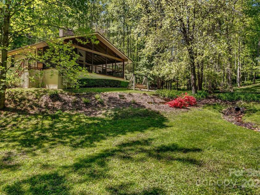 385 Fork Road, Black Mountain, NC 28711.  MLS# CAR4253799, YatesRealty ID 16144. 