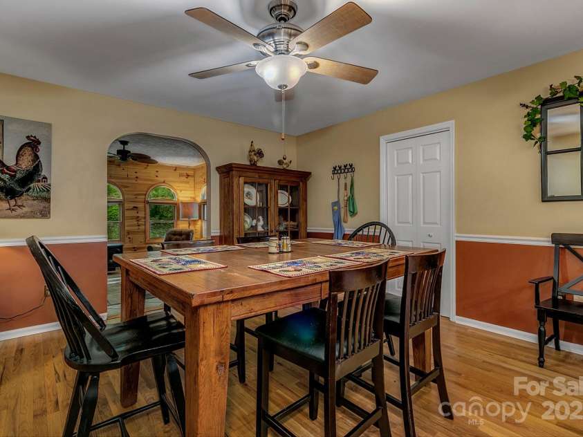 385 Fork Road, Black Mountain, NC 28711.  MLS# CAR4253799, YatesRealty ID 16144. 