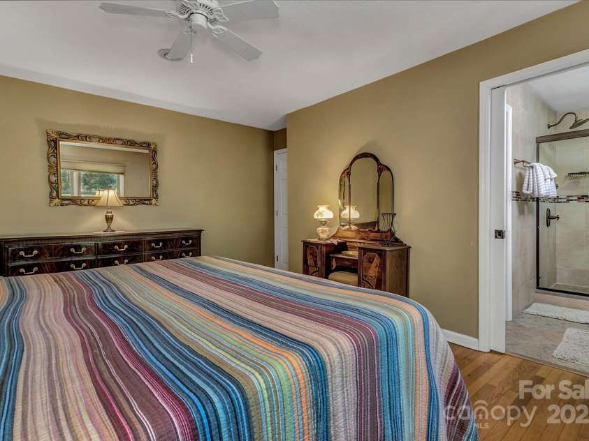 385 Fork Road, Black Mountain, NC 28711.  MLS# CAR4253799, YatesRealty ID 16144. 