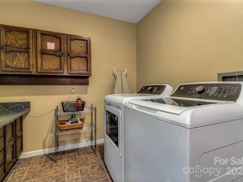 385 Fork Road, Black Mountain, NC 28711.  MLS# CAR4253799, YatesRealty ID 16144. 