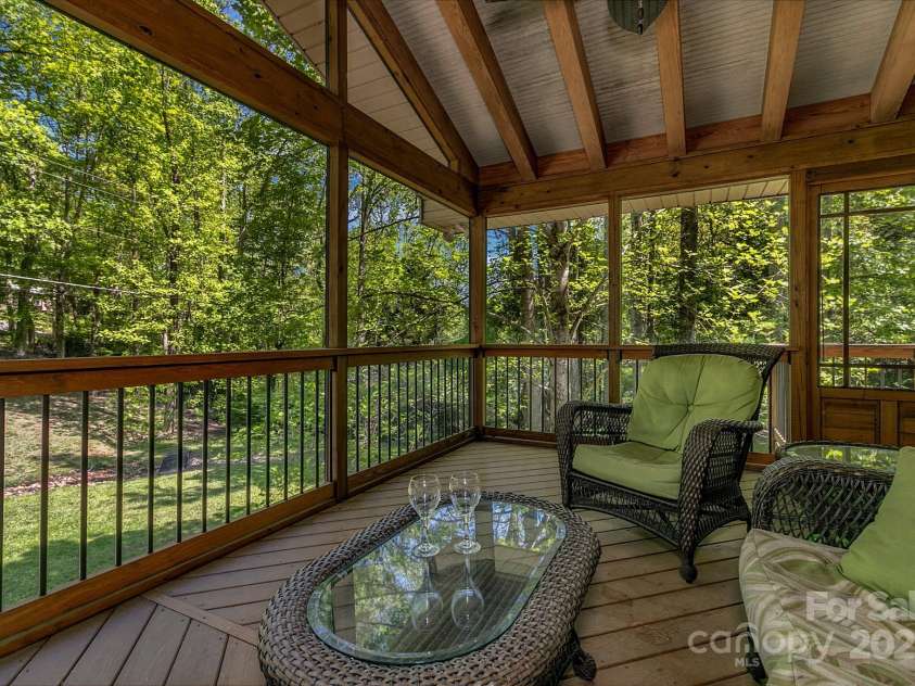 385 Fork Road, Black Mountain, NC 28711.  MLS# CAR4253799, YatesRealty ID 16144. 