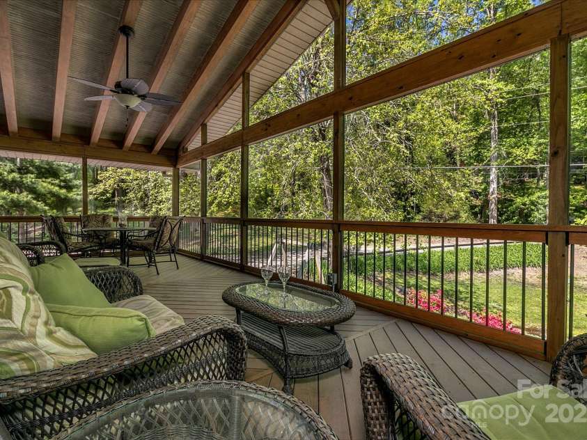 385 Fork Road, Black Mountain, NC 28711.  MLS# CAR4253799, YatesRealty ID 16144. 