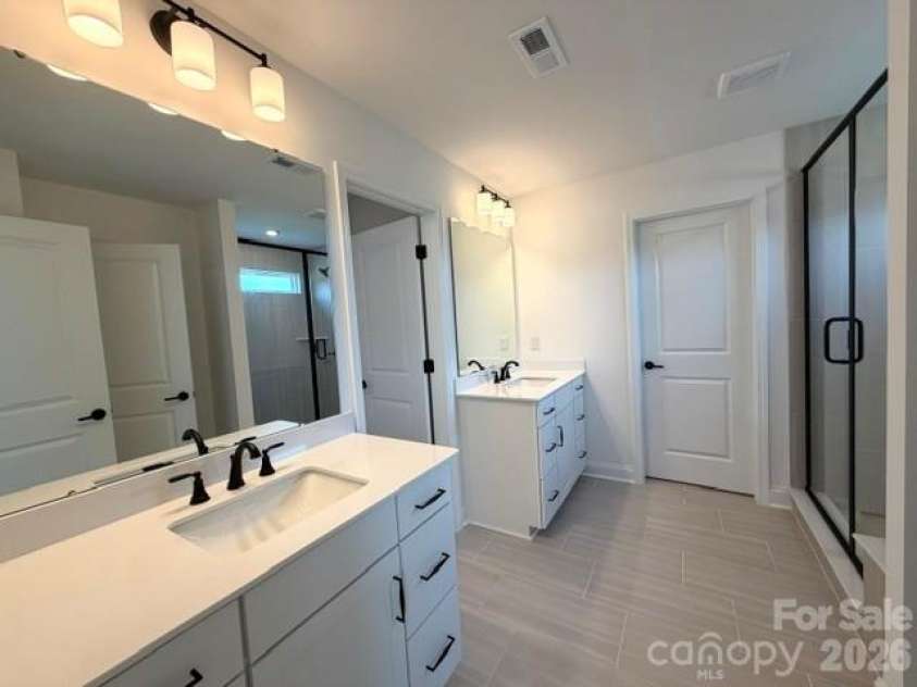 516 Cottage Garden Lane, Belmont, NC 28012.  MLS# CAR4373322, YatesRealty ID 16147. 