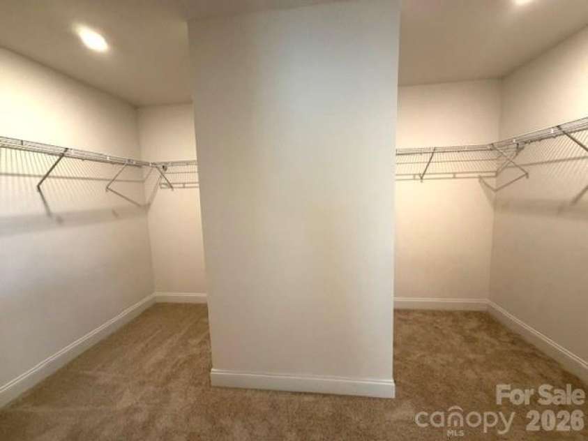 516 Cottage Garden Lane, Belmont, NC 28012.  MLS# CAR4373322, YatesRealty ID 16147. 
