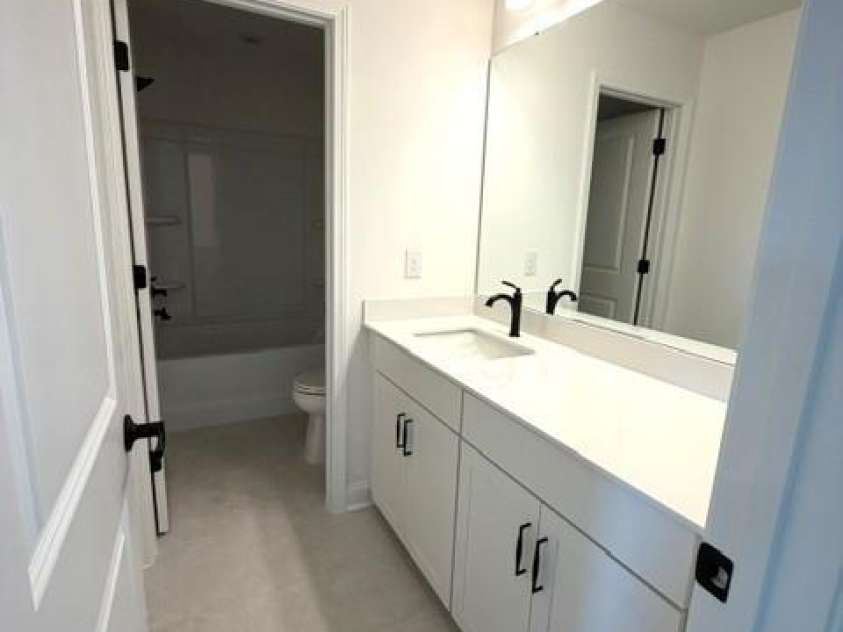 516 Cottage Garden Lane, Belmont, NC 28012.  MLS# CAR4373322, YatesRealty ID 16147. 