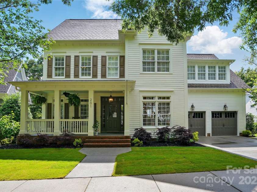 201 Mills Lane, Fort Mill, SC 29708.  MLS# CAR4255999, YatesRealty ID 16148. 