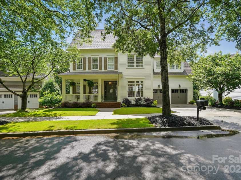 201 Mills Lane, Fort Mill, SC 29708.  MLS# CAR4255999, YatesRealty ID 16148. 