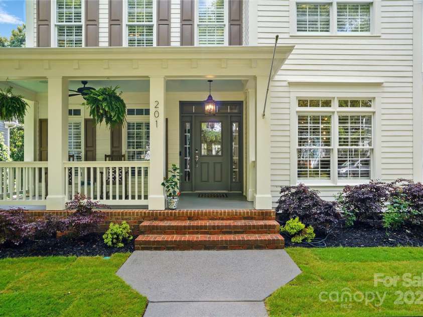 201 Mills Lane, Fort Mill, SC 29708.  MLS# CAR4255999, YatesRealty ID 16148. 