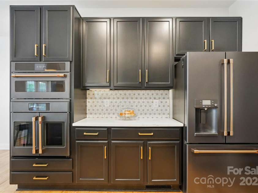 201 Mills Lane, Fort Mill, SC 29708.  MLS# CAR4255999, YatesRealty ID 16148. 