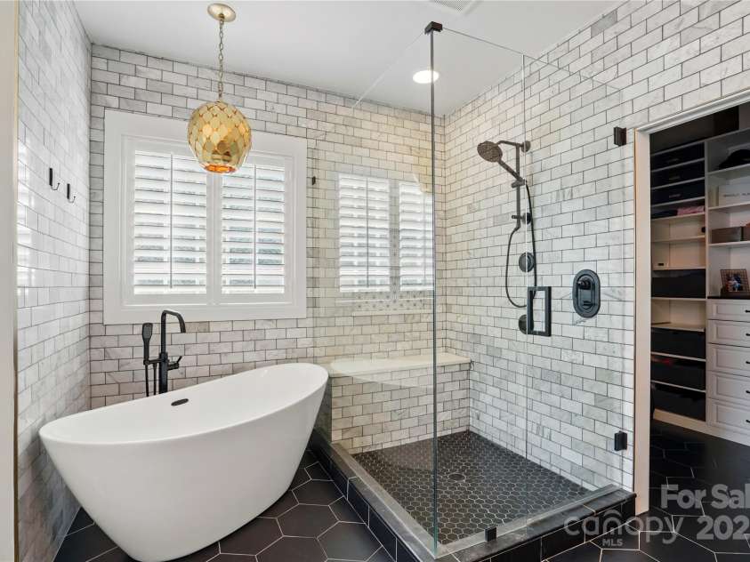 201 Mills Lane, Fort Mill, SC 29708.  MLS# CAR4255999, YatesRealty ID 16148. 