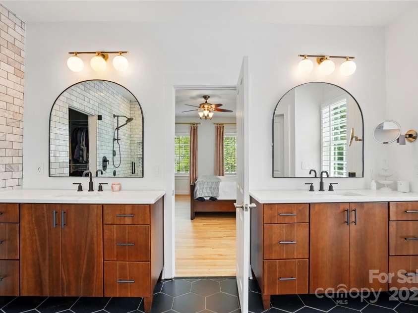 201 Mills Lane, Fort Mill, SC 29708.  MLS# CAR4255999, YatesRealty ID 16148. 
